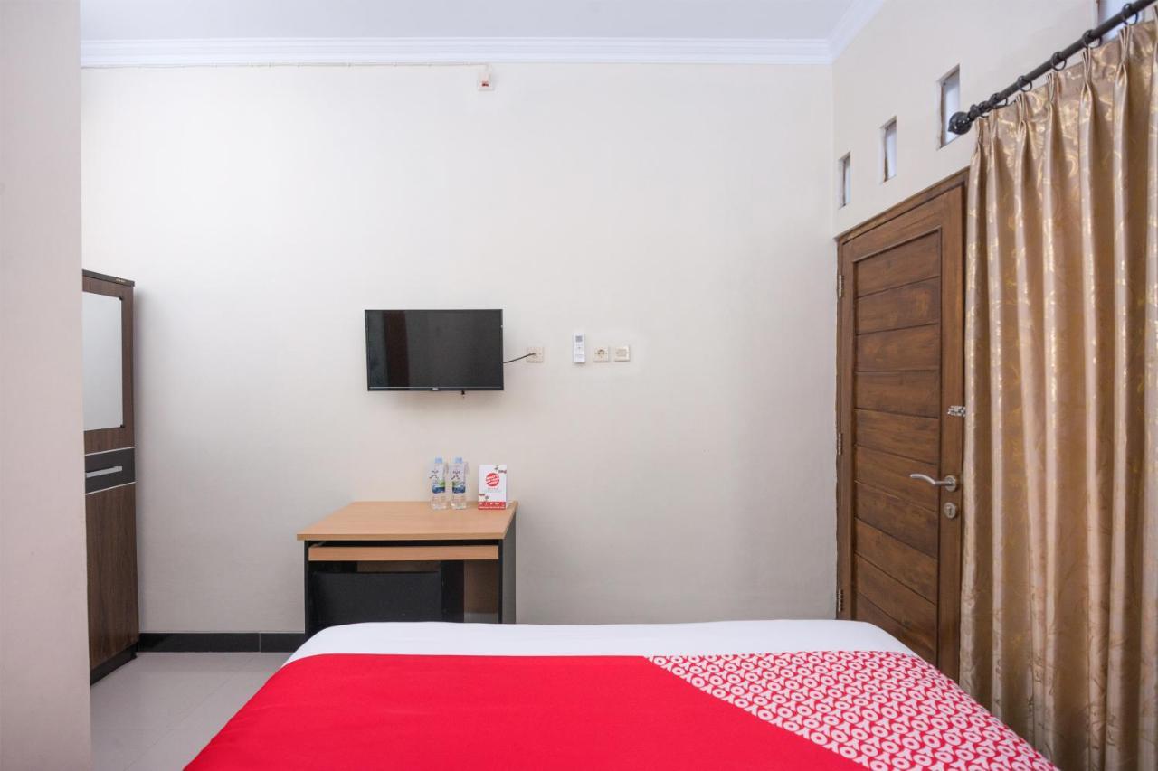 OYO 1226 Al Abror Homestay Yogyakarta Luaran gambar